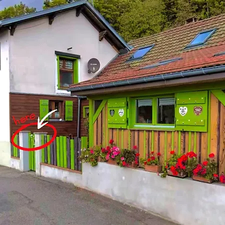 Les Lupins Avec Sauna Et Petit Dejeuner Inclus 2 A 4 Personnes Frühstückspension 3*