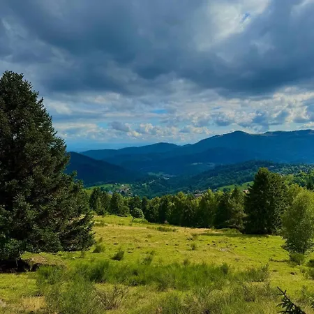 Les Lupins Avec Sauna Et Petit Dejeuner Inclus 2 A 4 Personnes Bed & Breakfast 3*