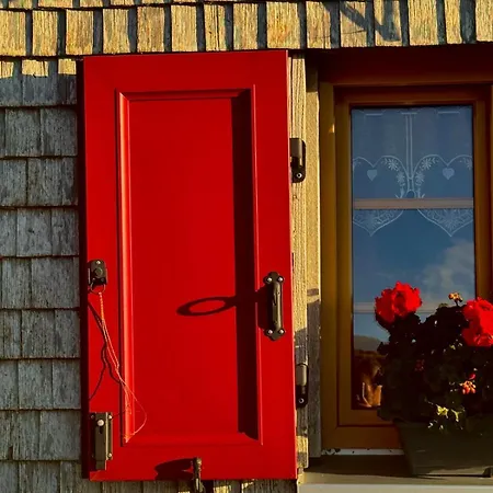 Les Lupins Avec Sauna Et Petit Dejeuner Inclus 2 A 4 Personnes 3* Geishouse