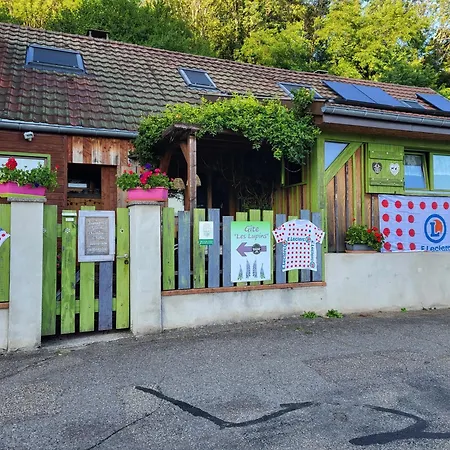 Les Lupins Avec Sauna Et Petit Dejeuner Inclus 2 A 4 Personnes Bed & Breakfast