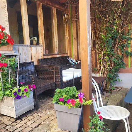 Les Lupins Avec Sauna Et Petit Dejeuner Inclus 2 A 4 Personnes